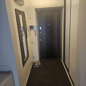 Продается Многокомнатная квартира, 146,9 м²