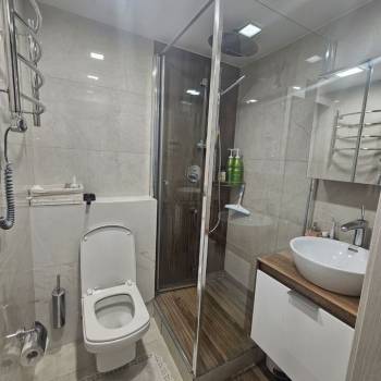 Продается Многокомнатная квартира, 146,9 м²