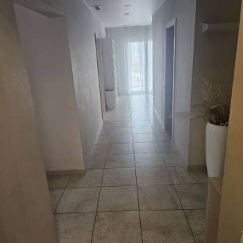 Продается Многокомнатная квартира, 146,9 м²