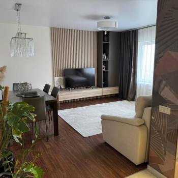Продается Многокомнатная квартира, 146,9 м²