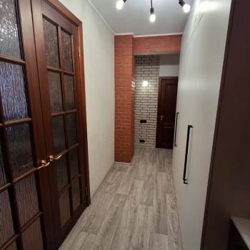 Продается 2-х комнатная квартира, 60 м²
