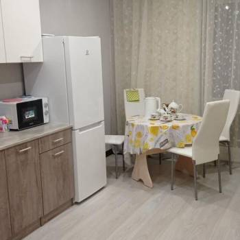 Продается 1-комнатная квартира, 42,1 м²