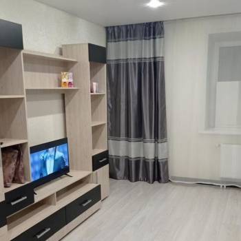 Продается 1-комнатная квартира, 42,1 м²