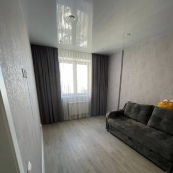Сдается 1-комнатная квартира, 43 м²