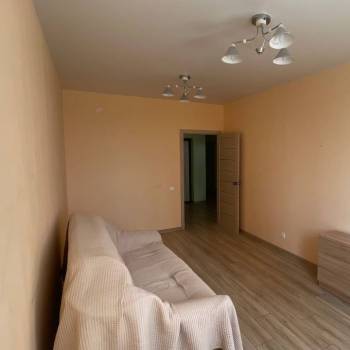 Продается 1-комнатная квартира, 45,3 м²