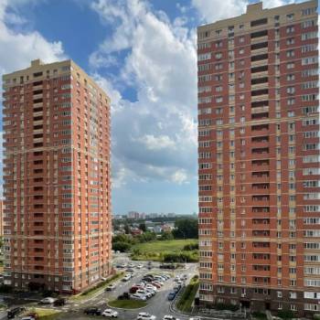 Продается 1-комнатная квартира, 45,3 м²