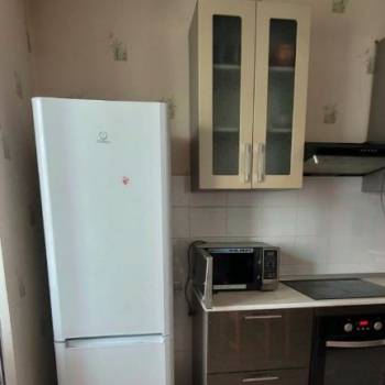 Сдается 1-комнатная квартира, 43 м²
