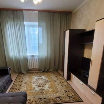 Сдается 1-комнатная квартира, 43 м²