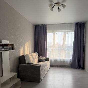 Сдается 1-комнатная квартира, 40 м²