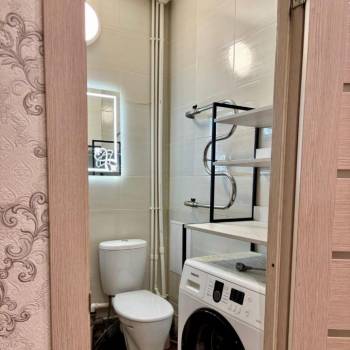 Продается 1-комнатная квартира, 37 м²