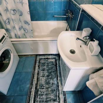 Сдается 2-х комнатная квартира, 60 м²