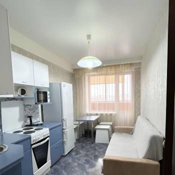 Сдается 2-х комнатная квартира, 42 м²