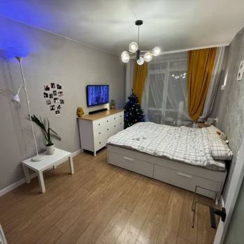 Продается 1-комнатная квартира, 35,8 м²