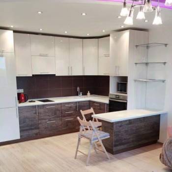 Сдается 1-комнатная квартира, 61 м²
