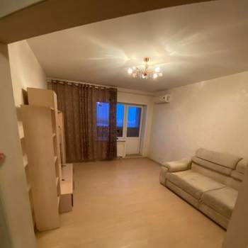Сдается 2-х комнатная квартира, 59,6 м²