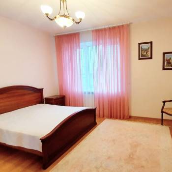 Сдается Многокомнатная квартира, 132 м²