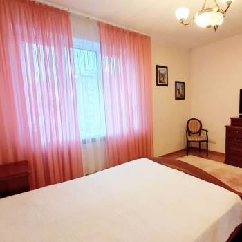 Сдается Многокомнатная квартира, 132 м²