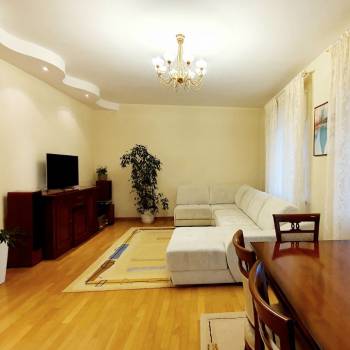 Сдается Многокомнатная квартира, 132 м²