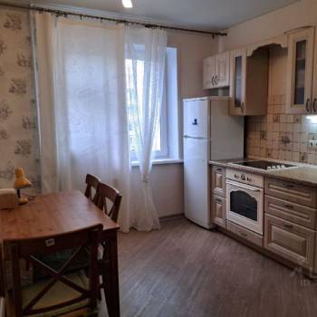 Сдается Многокомнатная квартира, 63 м²