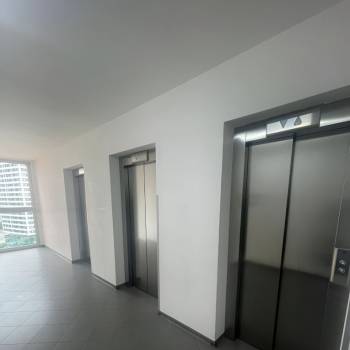 Продается 3-х комнатная квартира, 61 м²