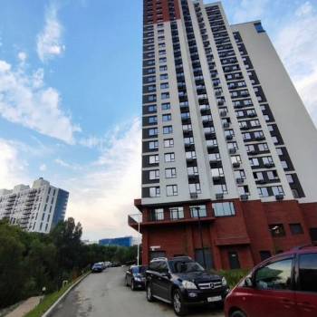 Сдается 1-комнатная квартира, 40 м²