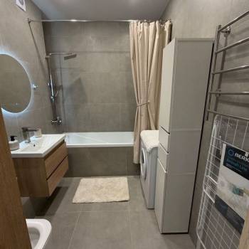 Сдается 1-комнатная квартира, 40 м²