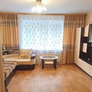 Продается 1-комнатная квартира, 45,6 м²