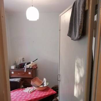 Продается 3-х комнатная квартира, 42 м²