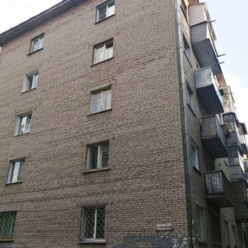 Продается 3-х комнатная квартира, 42 м²