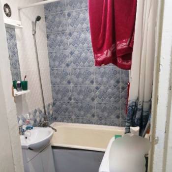 Продается 3-х комнатная квартира, 42 м²