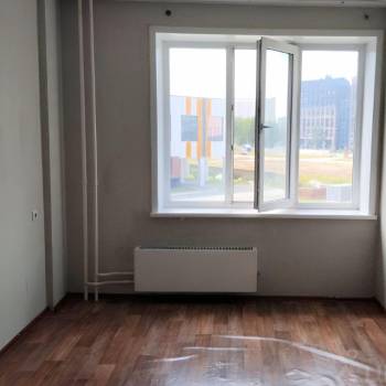 Продается 1-комнатная квартира, 37 м²