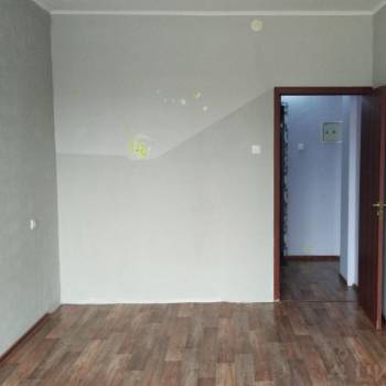 Продается 1-комнатная квартира, 37 м²