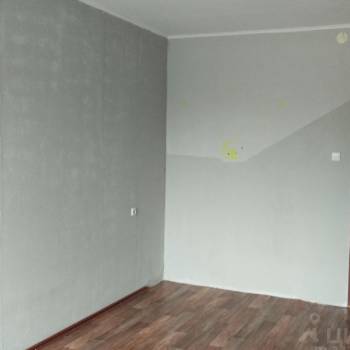 Продается 1-комнатная квартира, 37 м²