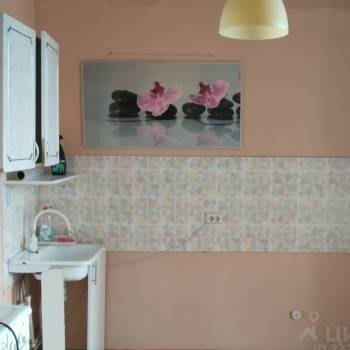 Продается 1-комнатная квартира, 37 м²