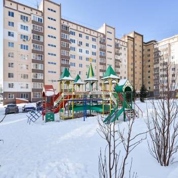 Продается 1-комнатная квартира, 42 м²