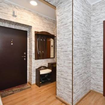 Продается 1-комнатная квартира, 42 м²