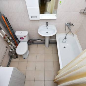 Продается 1-комнатная квартира, 42 м²