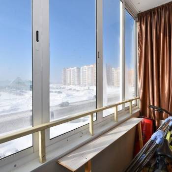Продается 1-комнатная квартира, 42 м²