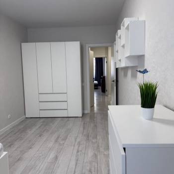 Сдается Многокомнатная квартира, 90 м²
