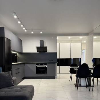 Сдается Многокомнатная квартира, 90 м²