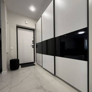 Сдается Многокомнатная квартира, 90 м²