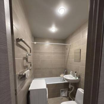 Сдается 1-комнатная квартира, 39 м²