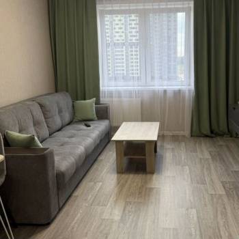 Сдается 1-комнатная квартира, 39,3 м²