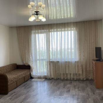 Сдается 1-комнатная квартира, 39 м²