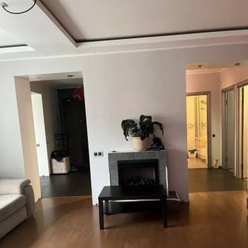 Сдается Многокомнатная квартира, 85 м²
