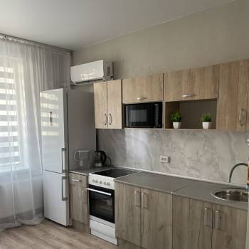 Сдается 1-комнатная квартира, 37 м²