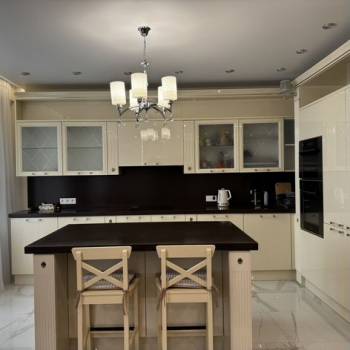 Сдается Многокомнатная квартира, 89 м²