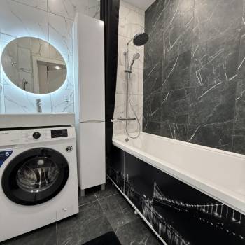 Сдается Многокомнатная квартира, 80 м²