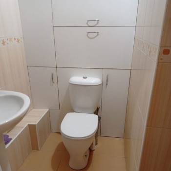 Продается 1-комнатная квартира, 52 м²
