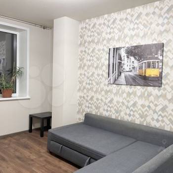 Сдается 1-комнатная квартира, 32 м²